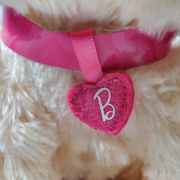 Mattel Barbie White Kiss & Care Pet Puppy Makes Sounds 9" Sitting - Picture 6 of 8